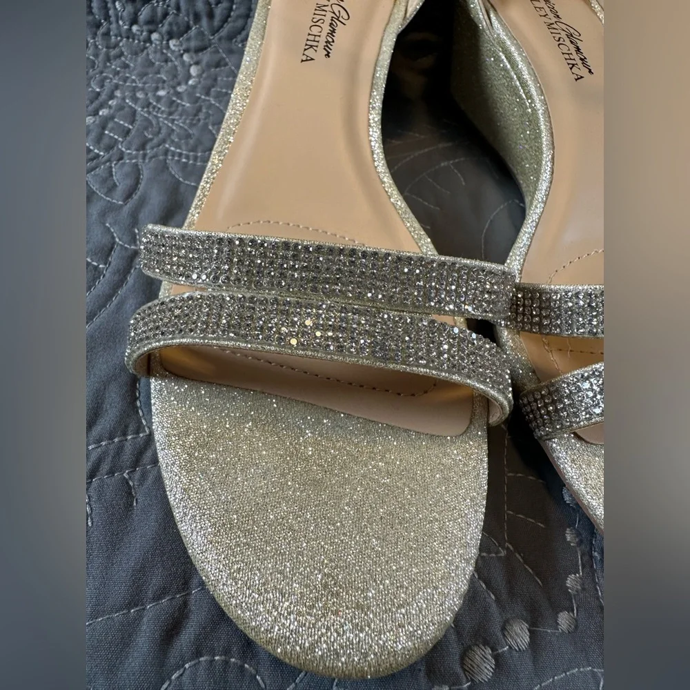 American Glamour Badgley Mischka Kristi Gold Wedge Sandals NWT Size 8